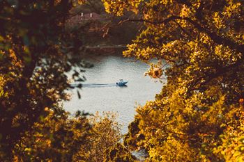 Close proximity to lake austin